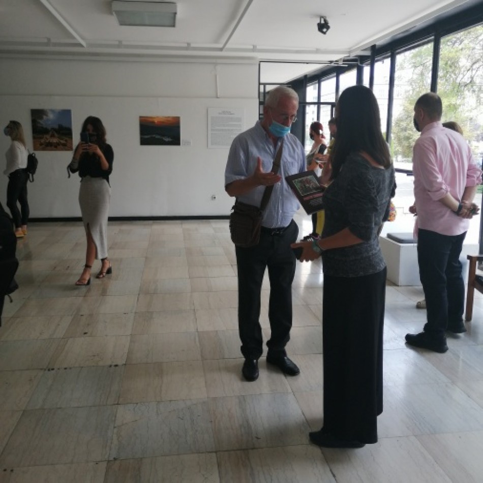 8 - Exhibition "Blue Train" dedicated to monuments of Second World War