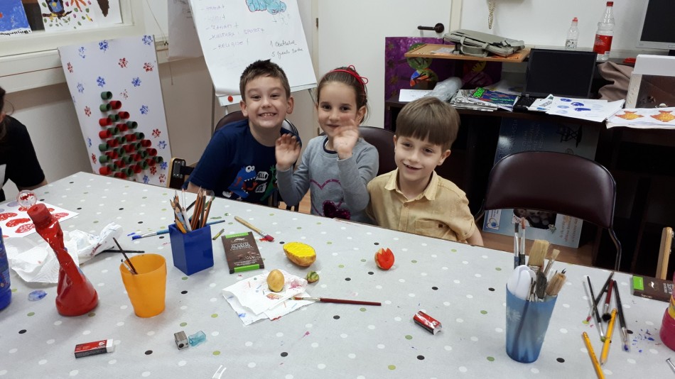 10 - Dom Malih Thalia- Likovna razgraonica- Pečati