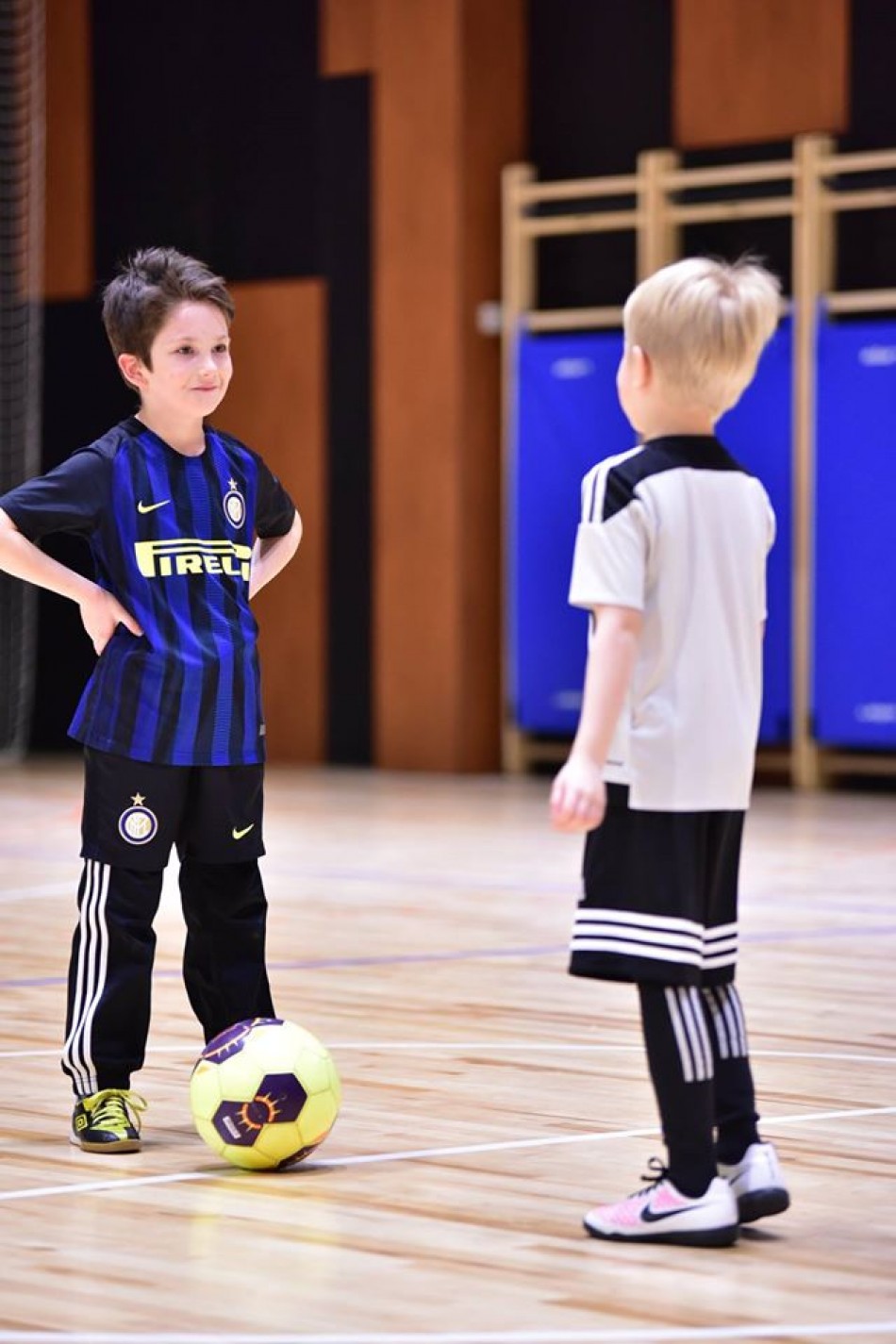 1 - INTER CAMPUS - a small school of recreational football