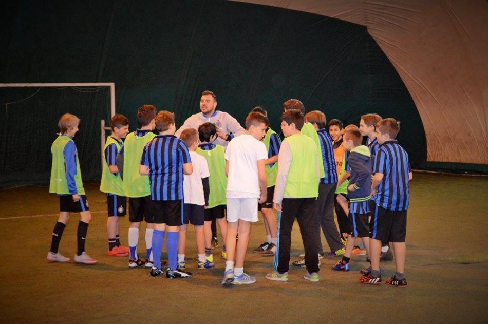 30 - INTER CAMPUS - a small school of recreational football