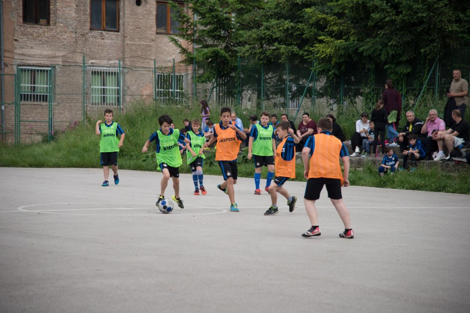 45 - INTER CAMPUS - a small school of recreational football