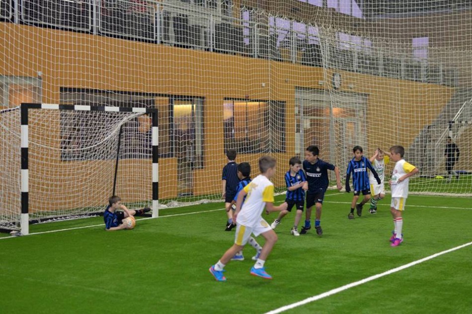 19 - INTER CAMPUS - a small school of recreational football