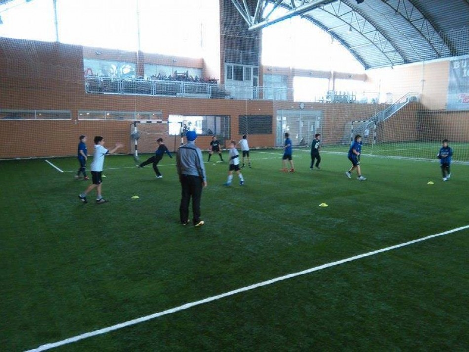 18 - INTER CAMPUS - a small school of recreational football